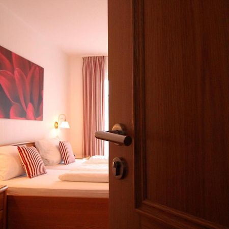 Hotel Waldgasthof Schoening 프리소이티 객실 사진