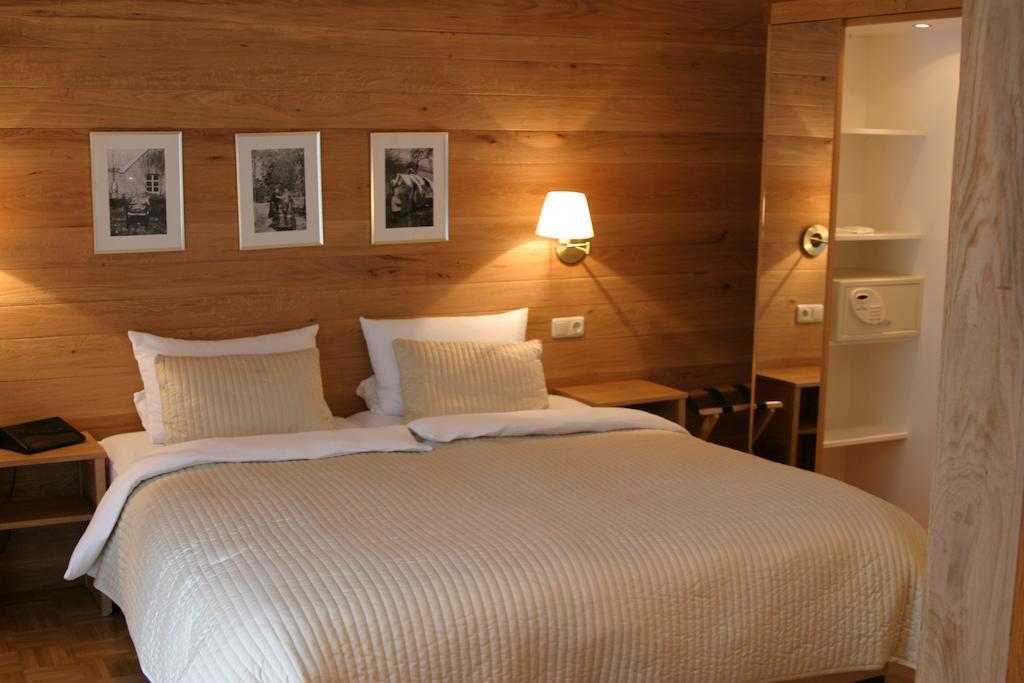 Hotel Waldgasthof Schoening 프리소이티 객실 사진